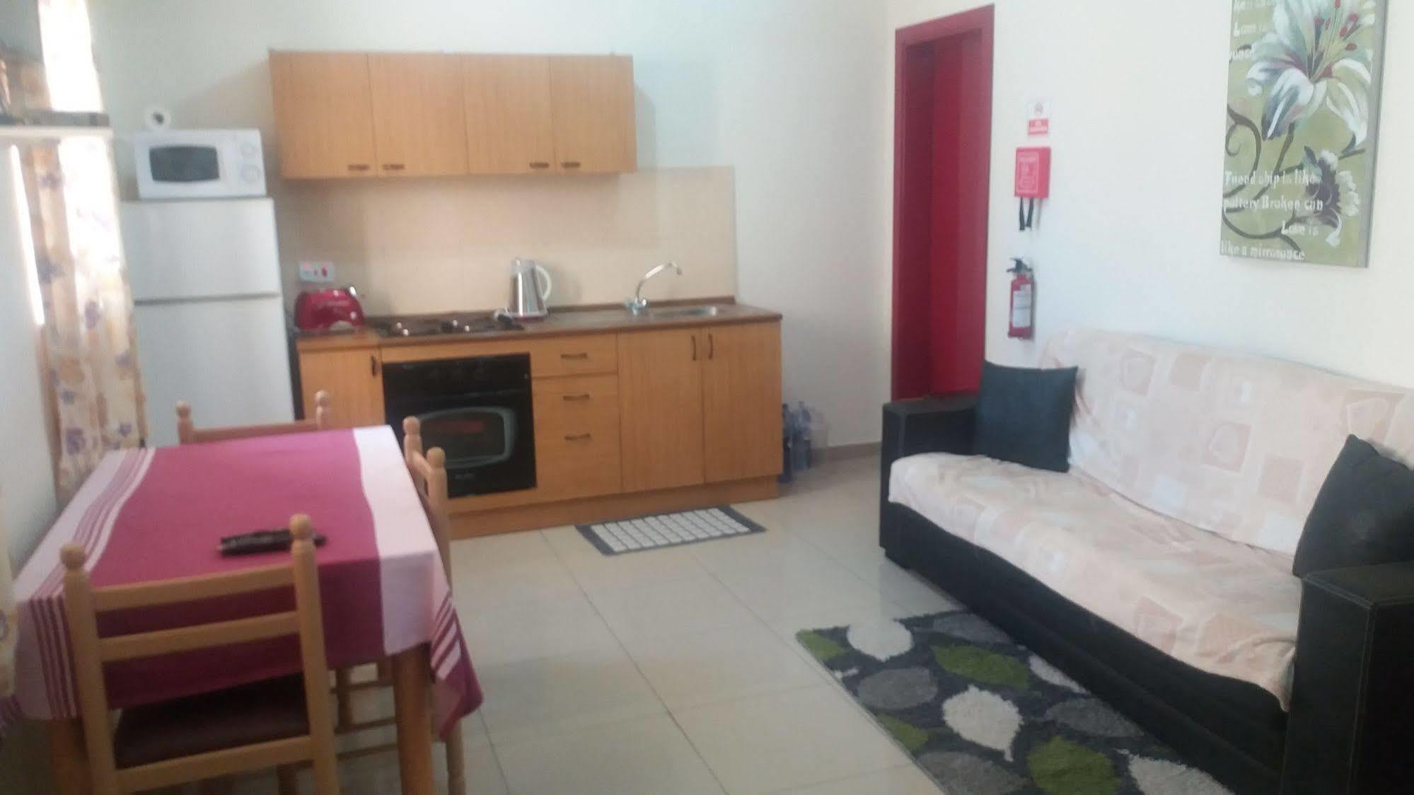 Burlington Apartments Saint Julian's Екстер'єр фото